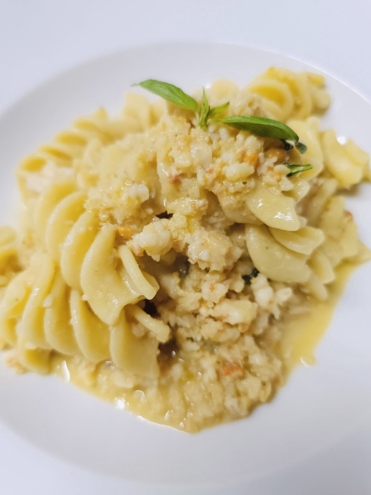 Fusilone con ragù di Capesante e Gamberi sfumato al Pernò